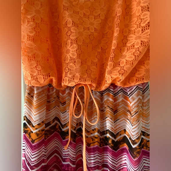 Maxi dress - Picture 3 of 10